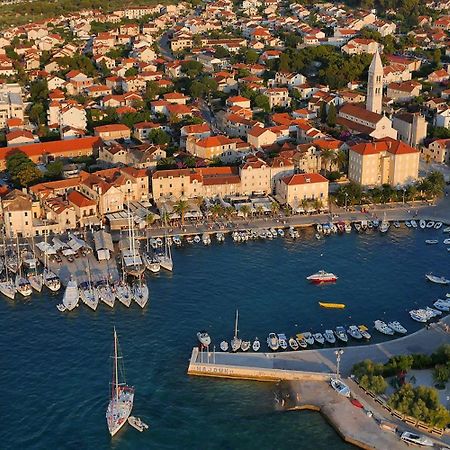 Apartman Dajana Supetar Luaran gambar