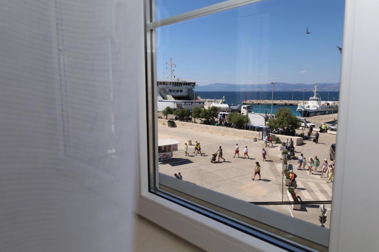 Apartman Dajana Supetar Luaran gambar