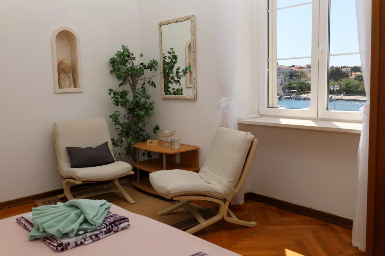 Apartman Dajana Supetar Luaran gambar