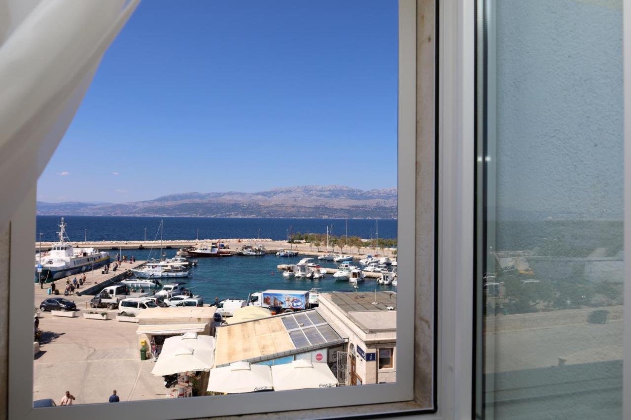 Apartman Dajana Supetar Luaran gambar