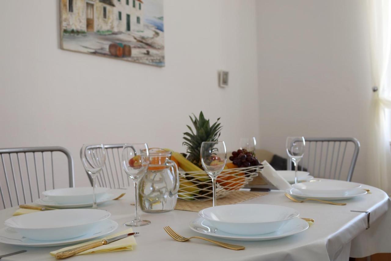 Apartman Dajana Supetar Luaran gambar
